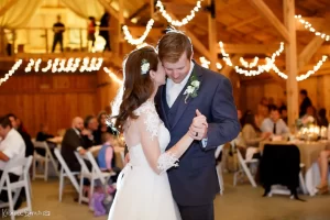 Ohio Rustic Barn Wedding Venue Medina-Forever Farms Blueberry Barn First Dance